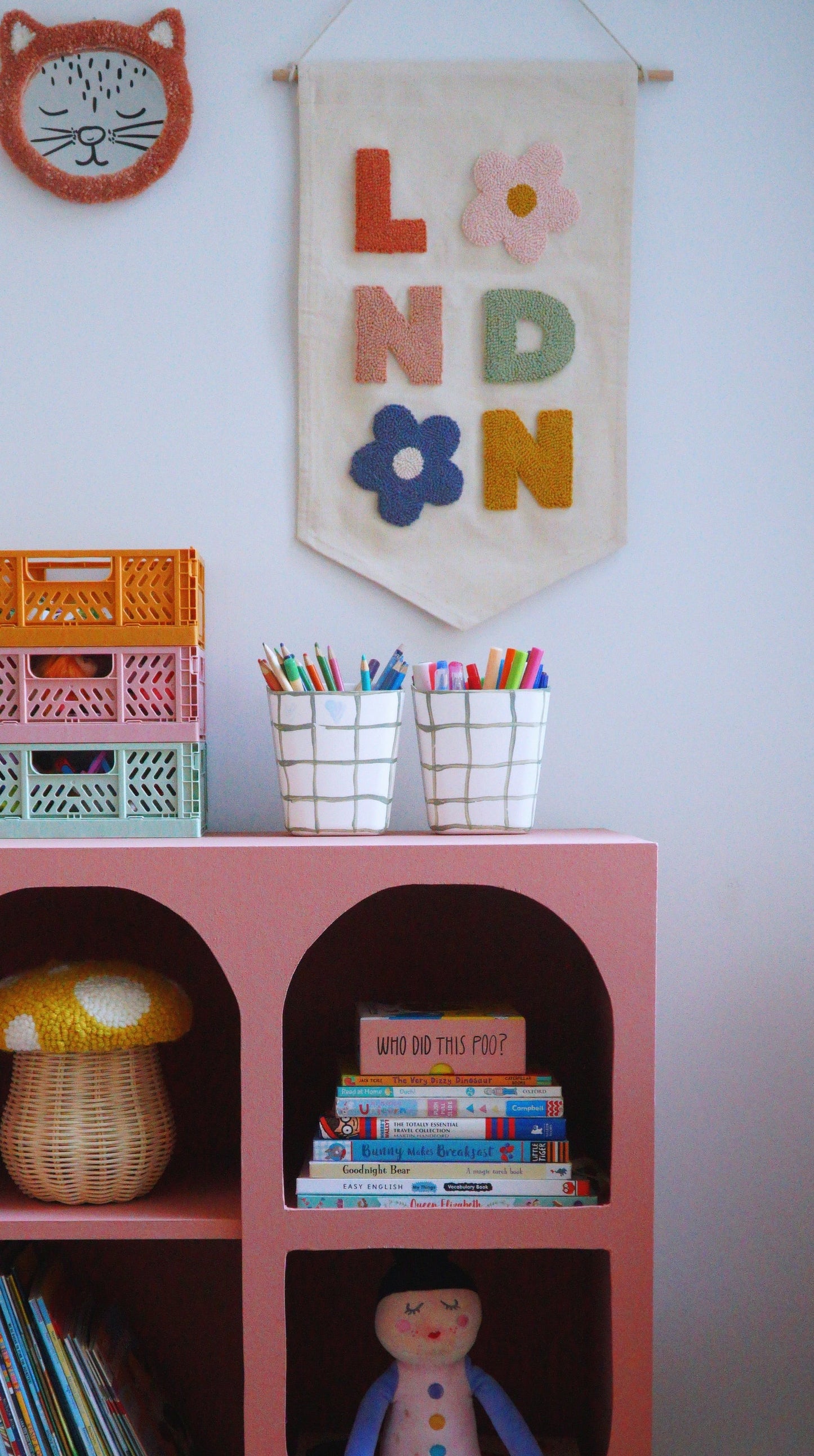 LONDON Canvas Banner