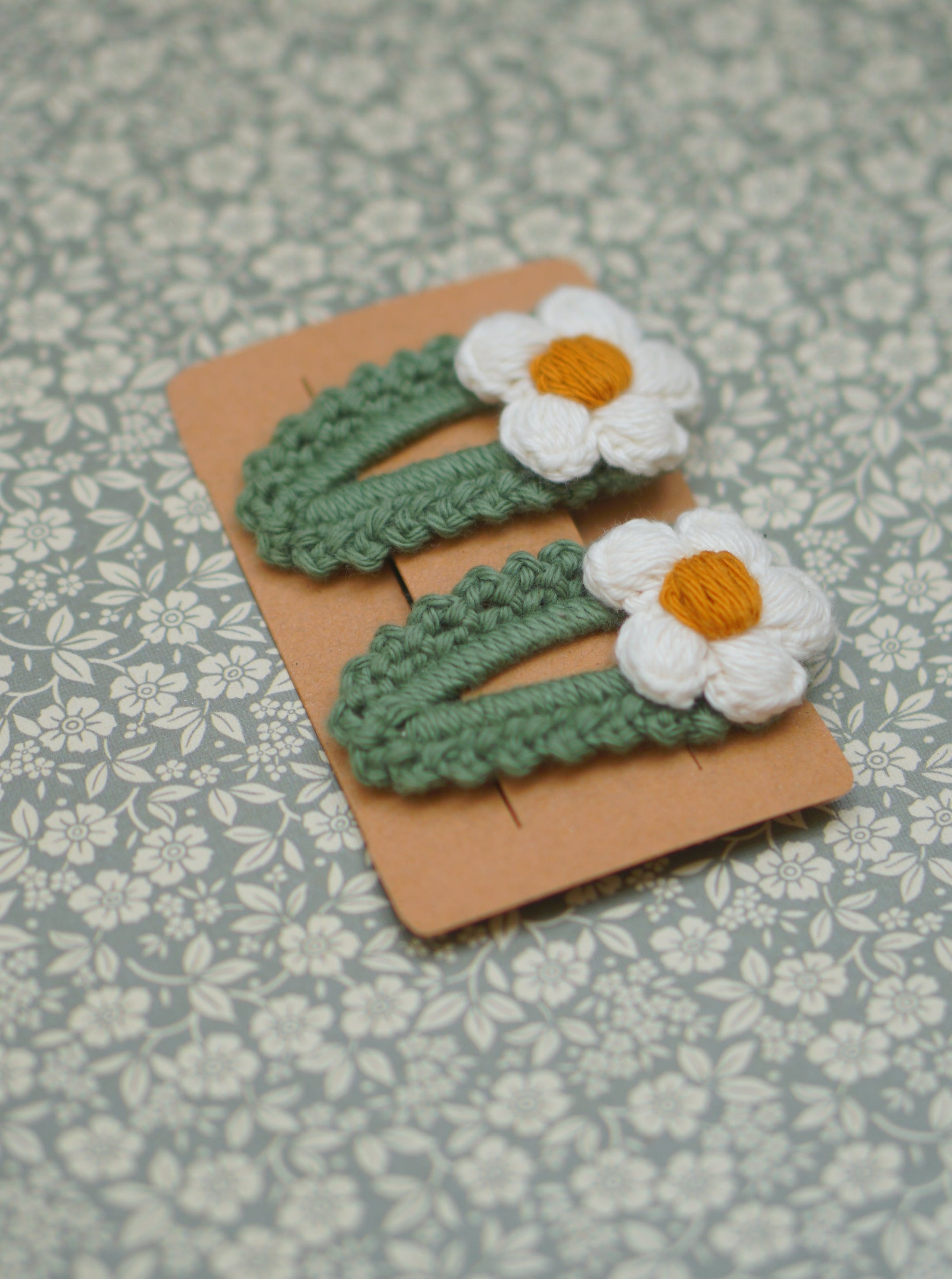 Samoolam Handmade Crochet Flower Hair Clips Set ❤ Red Clouds main image 1