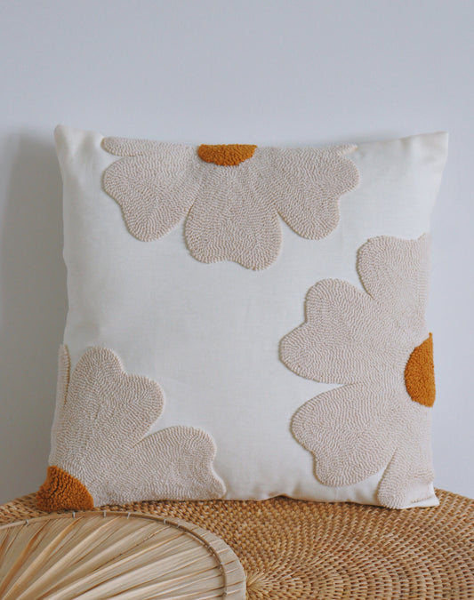 Daisy Cushion