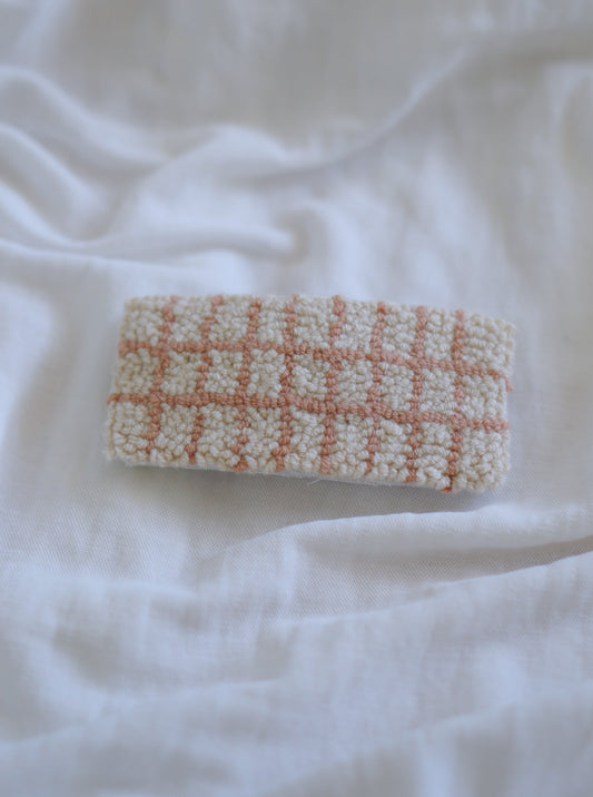Check Barrette